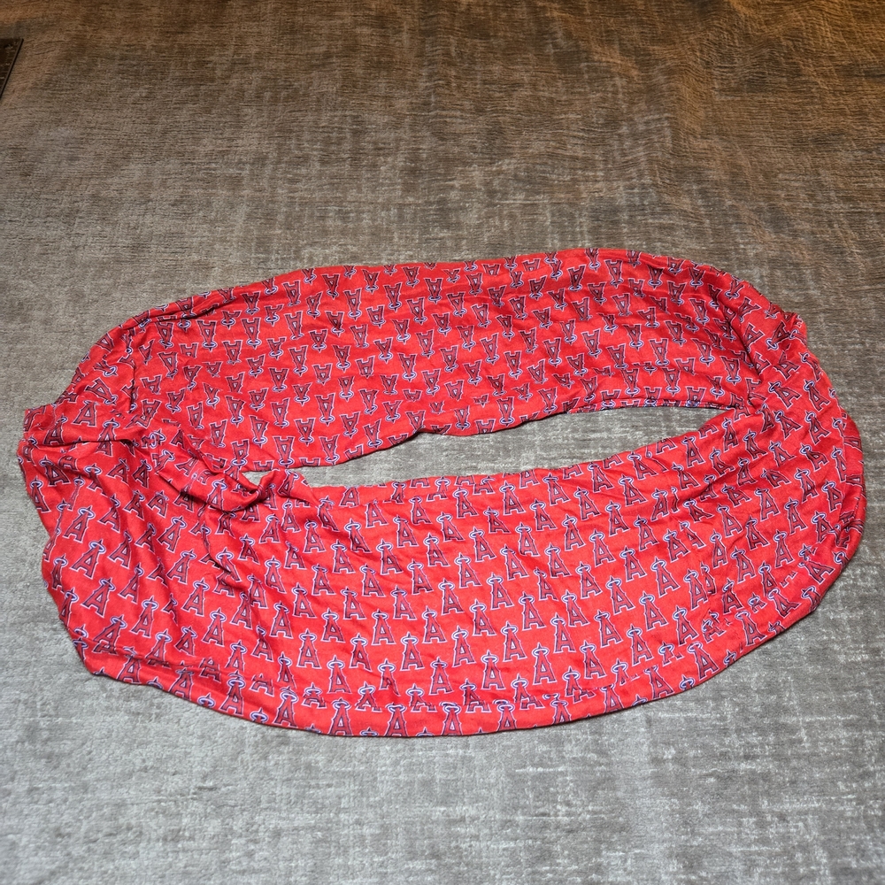MLB Los Angeles Angels Infinity Red Scarf